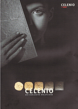 Holzfliese. Das Bild zeigt eine Werbung der Firma Haro, Celenio Holzfliese. Zu sehen ist ein Frauenkopf hinter einer Fliese, die sie mit der Hand hält. Der Link führt zum Hertsteller.